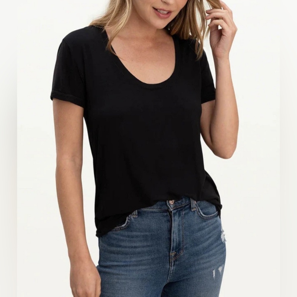 Splendid Black Short Sleeve Tee XS